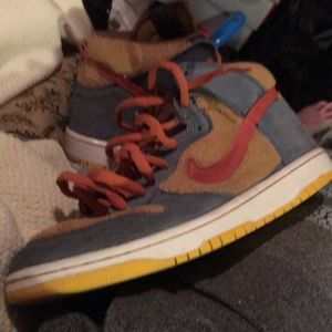 Nike sbs.sz10,14 years old good shape. Super rare.